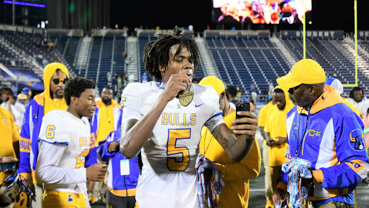 State champ Calvin Russell lll, a Syracuse football 2026 priority WR target, has moved to 5 stars and has a decision date.