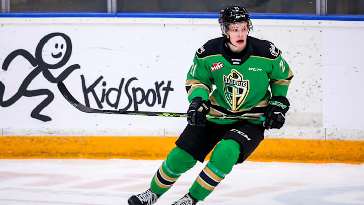 Prince Albert Raiders v Winnipeg Ice