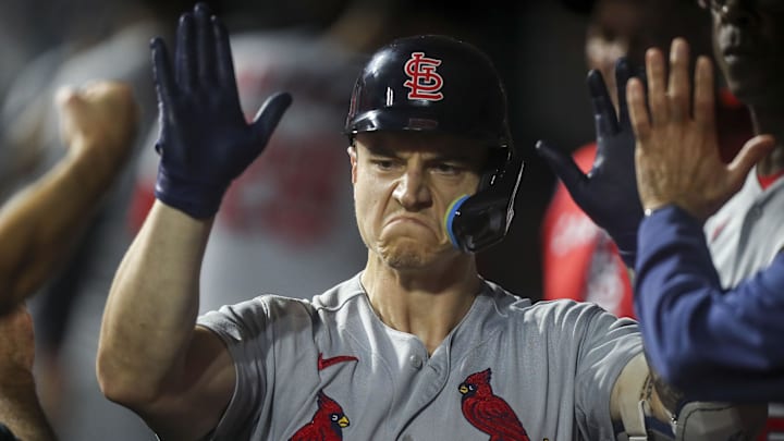 Aug 29, 2022; Cincinnati, Ohio, USA; St. Louis Cardinals center fielder Tyler O'Neill (27) high fives teammates after hitting a solo home run in the second inning against the Cincinnati Reds at Great American Ball Park. Mandatory Credit: Katie Stratman-Imagn Images Aug 29, 2022; Cincinnati, Ohio, USA; St. Louis Cardinals center fielder Tyler O'Neill (27) high fives teammates after hitting a solo home run in the second inning against the Cincinnati Reds at Great American Ball Park. Mandatory Credit: Katie Stratman-Imagn Images
