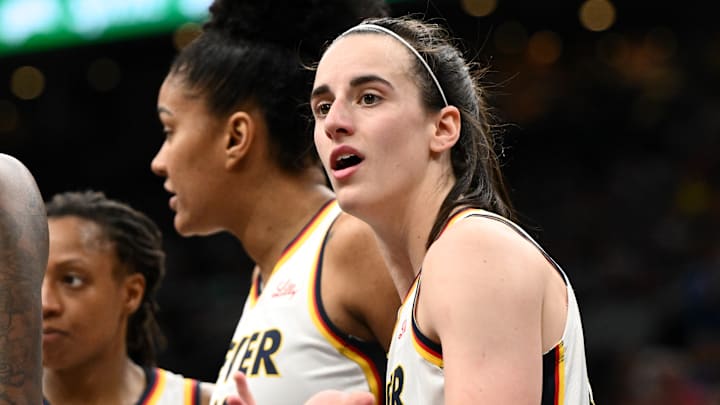Indiana Fever v Connecticut Sun