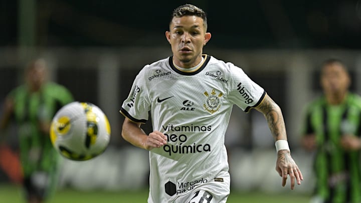 Meia-atacante tem apenas 22 anos de idade e desperta interesse de rivais