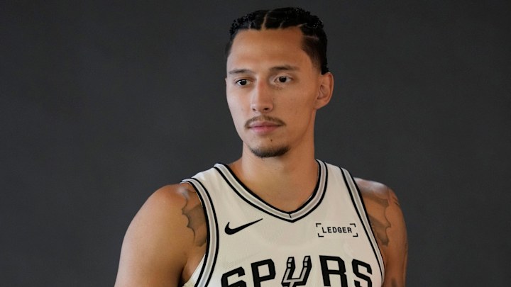 Sep 29, 2025; San Antonio, TX, USA; San Antonio Spurs forward Lindy Waters III (43) poses for photos during Media Day at Victory Capital Performance Center in San Antonio. Mandatory Credit: Scott Wachter-Imagn Images Sep 29, 2025; San Antonio, TX, USA; San Antonio Spurs forward Lindy Waters III (43) poses for photos during Media Day at Victory Capital Performance Center in San Antonio. Mandatory Credit: Scott Wachter-Imagn Images