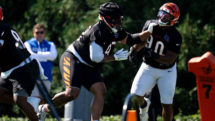 Cincinnati Bengals defensive tackle Dexter Lawrence II (97) and Cincinnati Bengals defensive tackle Kris Jenkins Jr. (90) block each other during the Cincinnati Bengals Training Camp 2026 at Kettering Practice Field in Cincinnati on Thursday, July 30, 2026.