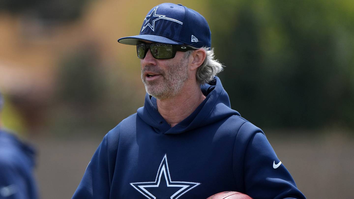 3 Dallas Cowboys Facing Make-or-Break Game vs. Tampa Bay Buccaneers in Week 5