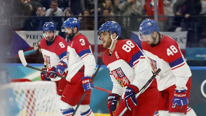 David Pastrnak and Czechia are favored against Switzerland on Sunday.