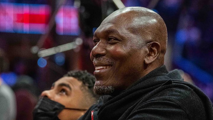 February 19, 2022; Cleveland, OH, USA; NBA great Hakeem Olajuwon during the Slam Dunk Contest during the 2022 NBA All-Star Saturday Night at Rocket Mortgage Field House. Mandatory Credit: Kyle Terada-Imagn Images February 19, 2022; Cleveland, OH, USA; NBA great Hakeem Olajuwon during the Slam Dunk Contest during the 2022 NBA All-Star Saturday Night at Rocket Mortgage Field House. Mandatory Credit: Kyle Terada-Imagn Images