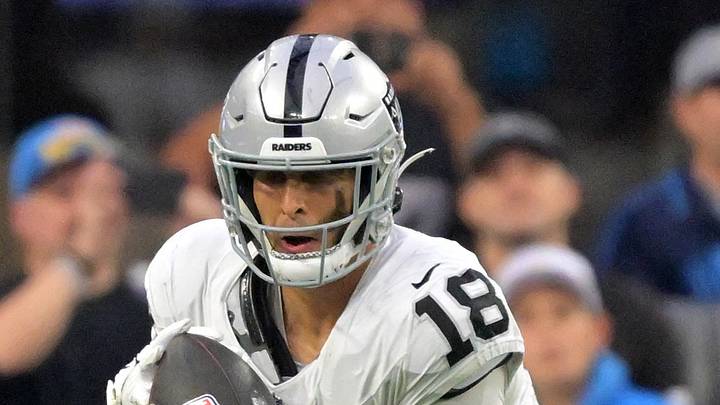 Nov 30, 2025; Inglewood, California, USA; Las Vegas Raiders wide receiver Jack Bech (18) makes a catch against the Los Angeles Chargers during the second half at SoFi Stadium. Mandatory Credit: Jayne Kamin-Oncea-Imagn Images Nov 30, 2025; Inglewood, California, USA; Las Vegas Raiders wide receiver Jack Bech (18) makes a catch against the Los Angeles Chargers during the second half at SoFi Stadium. Mandatory Credit: Jayne Kamin-Oncea-Imagn Images