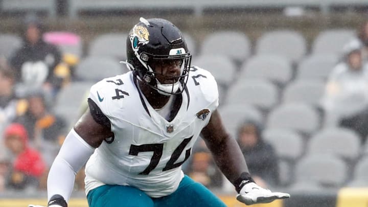 Oct 29, 2023; Pittsburgh, Pennsylvania, USA;  Jacksonville Jaguars offensive tackle Cam Robinson