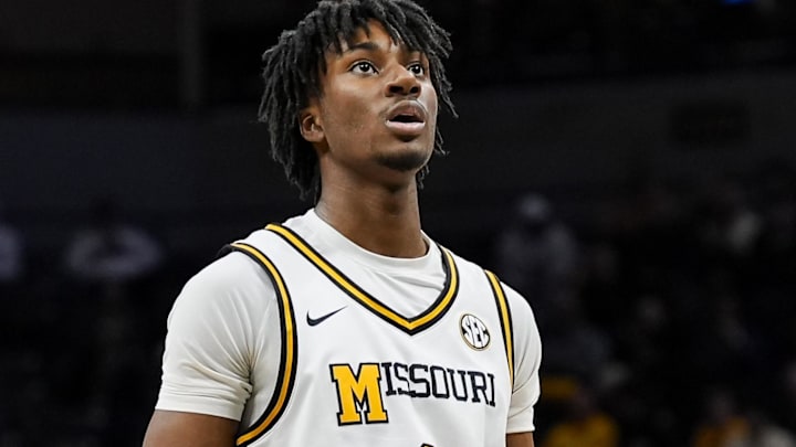 Jan 7, 2025; Columbia, Missouri, USA; Missouri Tigers guard Anthony Robinson II (0) gets ready to shoot a free throw during the first half against the LSU Tigers at Mizzou Arena. Mandatory Credit: Jay Biggerstaff-Imagn Images Jan 7, 2025; Columbia, Missouri, USA; Missouri Tigers guard Anthony Robinson II (0) gets ready to shoot a free throw during the first half against the LSU Tigers at Mizzou Arena. Mandatory Credit: Jay Biggerstaff-Imagn Images