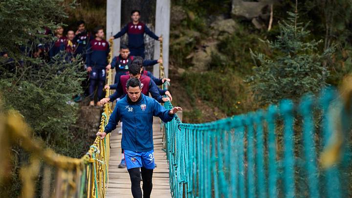 Los Potros de Hierro realizan pretemporada en el Ajusco sin saber si para 2026 jugarán en Primera División. Los Potros de Hierro realizan pretemporada en el Ajusco sin saber si para 2026 jugarán en Primera División.