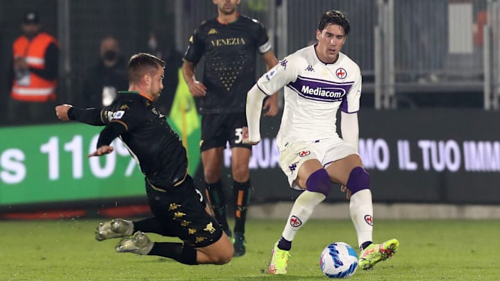 Florenz-Stürmer Vlahović gehört zu den talentiertesten Torjägern in Europa Florenz-Stürmer Vlahović gehört zu den talentiertesten Torjägern in Europa