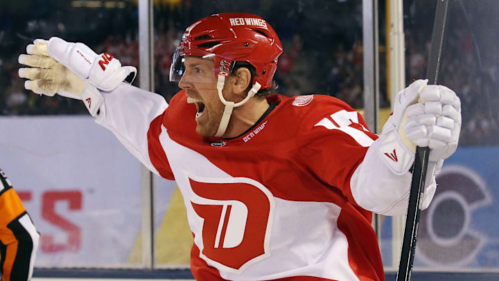 2016 Coors Light Stadium Series - Detroit Red Wings v Colorado Avalanche