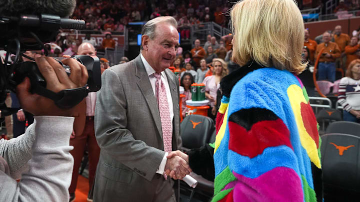 Texas Longhorns head coach Vic Schaefer meets LSU head coach Kim Mulkey ahead of the game at the Moody Center on Sunday, Feb. 16, 2025.