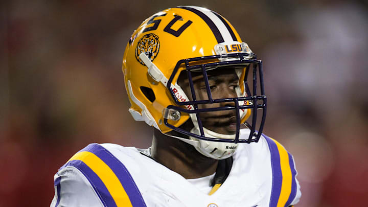 Alleged fraudsters posed as former LSU Tigers running back Leonard Fournette and other high-profile athletes to defraud investors.