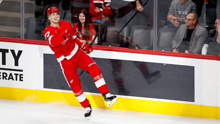 Mar 4, 2026; Detroit, Michigan, USA; Detroit Red Wings defenseman Simon Edvinsson (77) celebrates after scoring in the first period against the Vegas Golden Knights at Little Caesars Arena. Mandatory Credit: Rick Osentoski-Imagn Images Mar 4, 2026; Detroit, Michigan, USA; Detroit Red Wings defenseman Simon Edvinsson (77) celebrates after scoring in the first period against the Vegas Golden Knights at Little Caesars Arena. Mandatory Credit: Rick Osentoski-Imagn Images