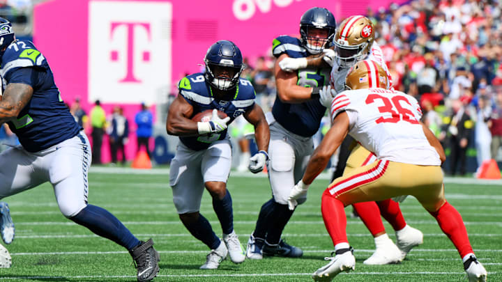 Sep 7, 2025; Seattle, Washington, USA; Seattle Seahawks running back Kenneth Walker III (9) run sthe ball during the first half against San Francisco 49ers at Lumen Field. Mandatory Credit: Steven Bisig-Imagn Images Sep 7, 2025; Seattle, Washington, USA; Seattle Seahawks running back Kenneth Walker III (9) run sthe ball during the first half against San Francisco 49ers at Lumen Field. Mandatory Credit: Steven Bisig-Imagn Images