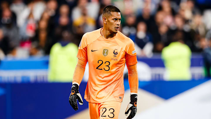 Areola sera dans les cages 