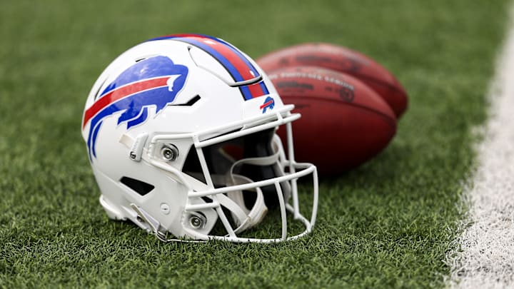 Las Vegas Raiders v Buffalo Bills