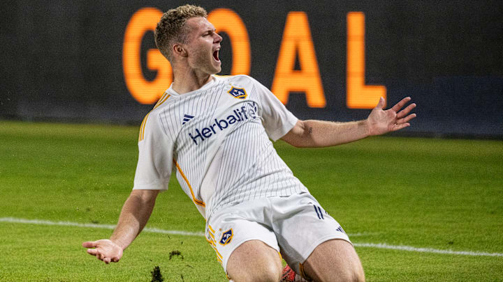 Los Angeles Galaxy v Colorado Rapids