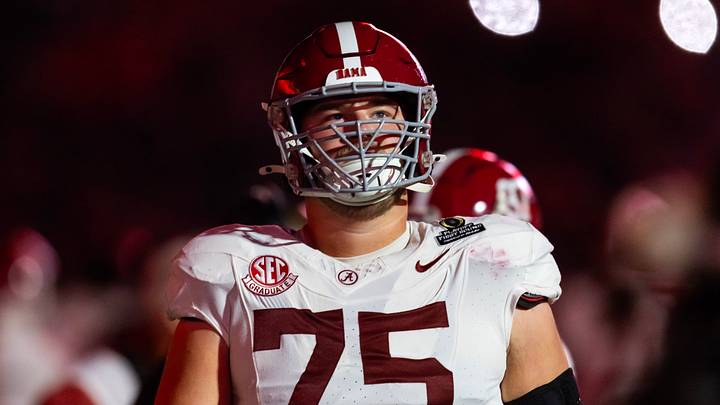 Alabama Crimson Tide offensive lineman Wilkin Formby (75) against the Oklahoma Sooners during the CFP National Playoff First Round at Gaylord Family Oklahoma Memorial Stadium. Alabama Crimson Tide offensive lineman Wilkin Formby (75) against the Oklahoma Sooners during the CFP National Playoff First Round at Gaylord Family Oklahoma Memorial Stadium.