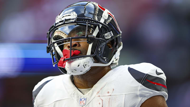 Sep 15, 2024; Houston, Texas, USA; Houston Texans wide receiver Robert Woods (2) before the game against the Chicago Bears at NRG Stadium. Mandatory Credit: Troy Taormina-Imagn Images Sep 15, 2024; Houston, Texas, USA; Houston Texans wide receiver Robert Woods (2) before the game against the Chicago Bears at NRG Stadium. Mandatory Credit: Troy Taormina-Imagn Images