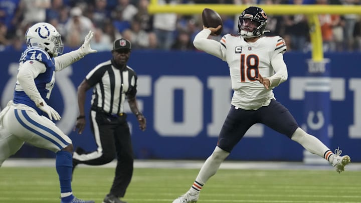 Sep 22, 2024; Indianapolis, Indiana, USA; Indianapolis Colts linebacker Zaire Franklin (44) pressures Chicago Bears quarterback Caleb Williams (18) on  during a game against the Chicago Bears at Lucas Oil Stadium. Mandatory Credit: Christine Tannous USA TODAY Network via Imagn Images