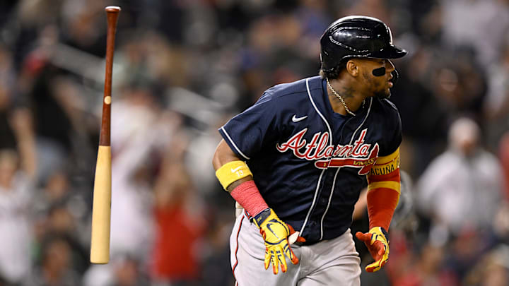 Acuña Jr. sigue brillando con los Bravos