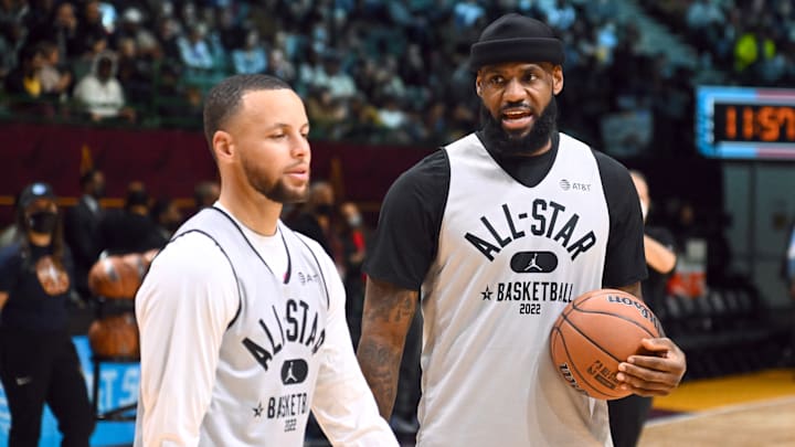 Stephen Curry es la estrella de los Golden State Warriors y LeBron James la de Los Angeles Lakers