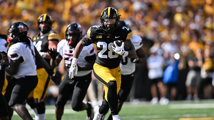 Sep 5, 2026; Iowa City, Iowa, USA; Iowa Hawkeyes running back Kamari Moulton (28) runs for a 37 yard touchdown against the Northern Illinois Huskies during the first quarter at Kinnick Stadium. Mandatory Credit: Jeffrey Becker-Imagn Images Sep 5, 2026; Iowa City, Iowa, USA; Iowa Hawkeyes running back Kamari Moulton (28) runs for a 37 yard touchdown against the Northern Illinois Huskies during the first quarter at Kinnick Stadium. Mandatory Credit: Jeffrey Becker-Imagn Images