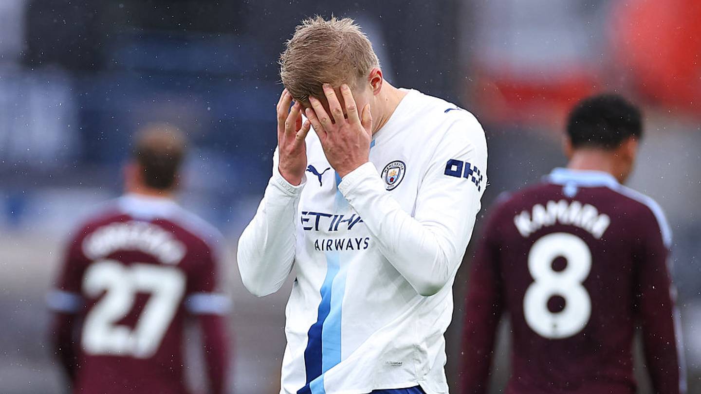 Supercomputer Predicts Premier League Table As Man City Suffer First Loss