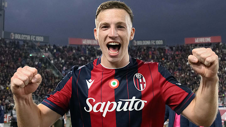 Lewis Ferguson of Bologna FC celebrates at the end of the...