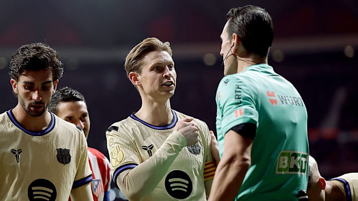 บาร์เซโลนาสร้างความตกใจให้วงการฟุตบอลด้วยการร่วมมือกับคู่แข่งตัวฉกาจเรอัล มาดริด