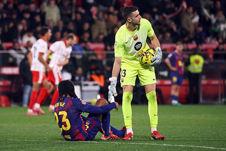 ฌูล กุนเด ได้รับความช่วยเหลือ ในเกมกับฮิโรน่า