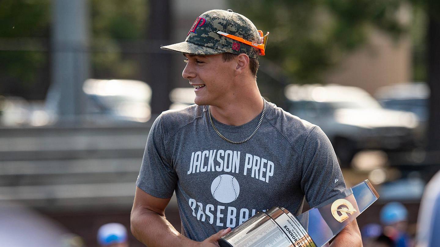 Pirates Select SS Konnor Griffin in 2024 MLB Draft