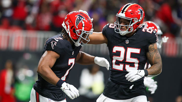 Nov 26, 2023; Atlanta, Georgia, USA; Atlanta Falcons running back Bijan Robinson (7) celebrates