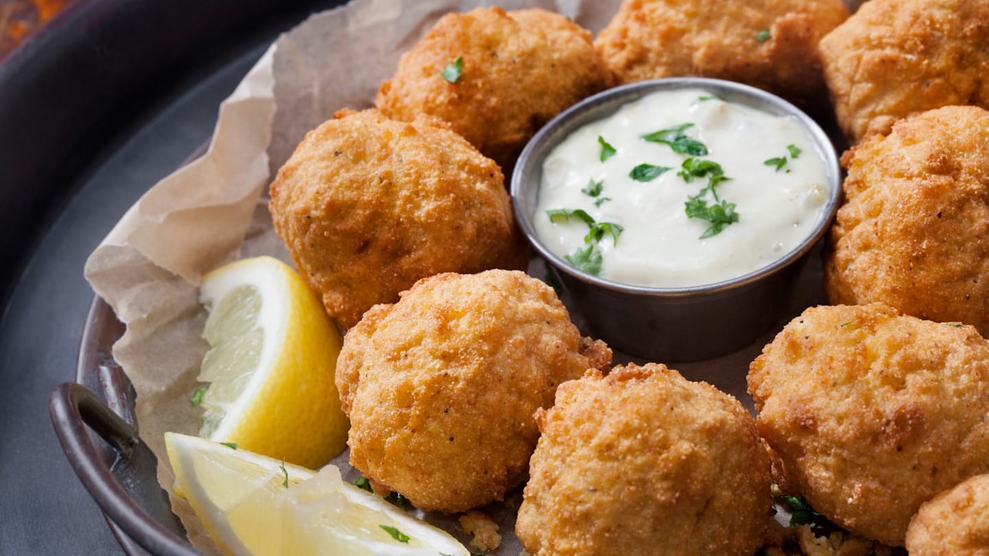 You’re Not Imagining Things—Ranch Dressing Really Does Taste Better in