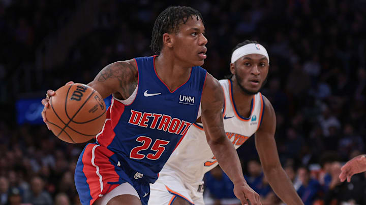 Nov 30, 2023; New York, New York, USA; Detroit Pistons guard Marcus Sasser (25) 