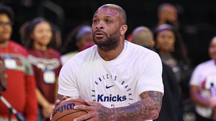 Mar 22, 2025; New York, New York, USA; New York Knicks forward P.J. Tucker (17) warms up before the game against the Washington Wizards at Madison Square Garden. Mandatory Credit: Vincent Carchietta-Imagn Images Mar 22, 2025; New York, New York, USA; New York Knicks forward P.J. Tucker (17) warms up before the game against the Washington Wizards at Madison Square Garden. Mandatory Credit: Vincent Carchietta-Imagn Images