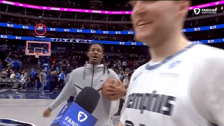 Ja Morant crashed Cam Spencer’s postgame interview to troll Klay Thompson