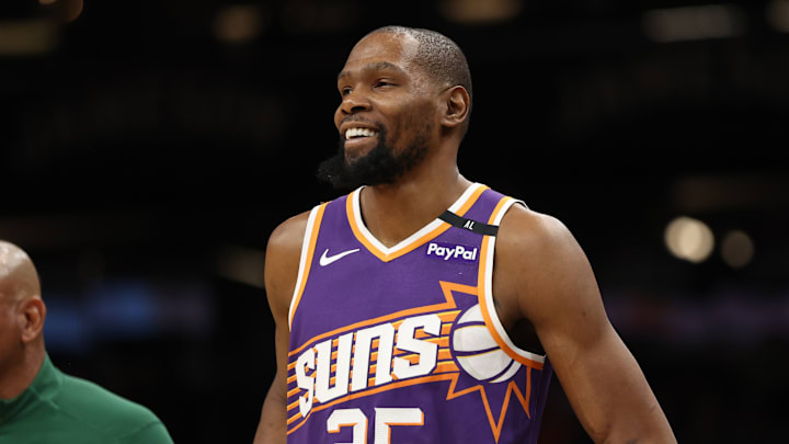Milwaukee Bucks v Phoenix Suns