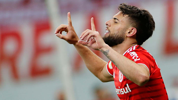 Yuri Alberto, do Inter, fez um hat-trick no Beira-Rio