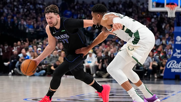 Milwaukee Bucks v Dallas Mavericks