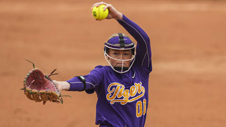 May 7, 2025; Athens, GA, USA; LSU starting pitcher/relief pitcher Jayden Heavener (00) pitches against Mississippi St. at Jack Turner Stadium. Mandatory Credit: Dale Zanine-Imagn Images