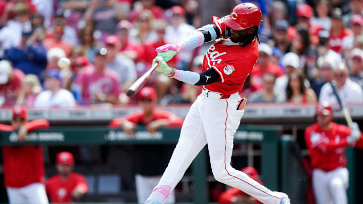 Cincinnati Reds shortstop Elly De La Cruz (44) hits a homer in the first inning of the MLB National League game between the Cincinnati Reds and Chicago Cubs, Saturday, May 24, 2025, at Great American Ball Park in Downtown Cincinnati.