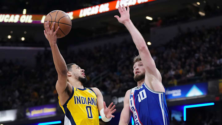 Sacramento Kings v Indiana Pacers