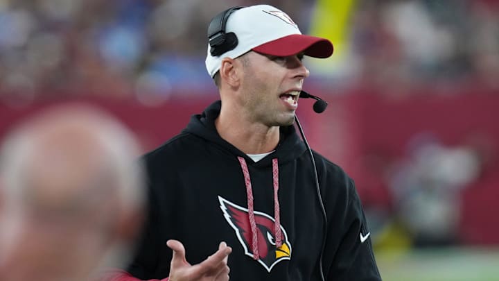 Arizona Cardinals head coach Jonathan Gannon walks the sidelines during their game against the Los Angeles Chargers at State Farm Stadium in Glendale on Oct. 21, 2024.