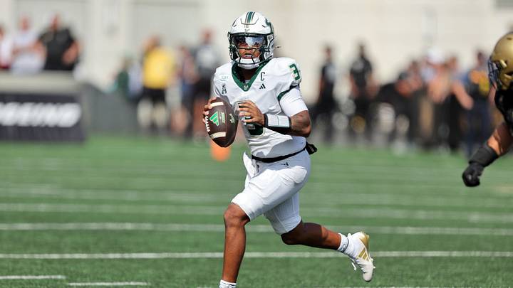 South Florida Bulls quarterback Michael Van Buren Jr. South Florida Bulls quarterback Michael Van Buren Jr.