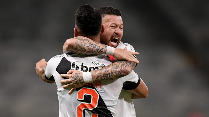 Lesões prejudicaram segunda passagem de Rossi no Vasco