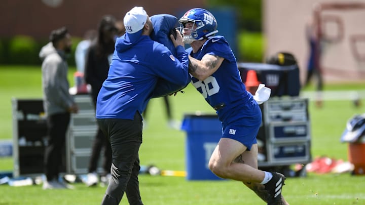 May 10, 2025; East Rutherford, NJ, USA; New York Giants tight end Thomas Fidone II (86) participates in a drill during rookie minicamp at Quest Diagnostics Training Center. May 10, 2025; East Rutherford, NJ, USA; New York Giants tight end Thomas Fidone II (86) participates in a drill during rookie minicamp at Quest Diagnostics Training Center.