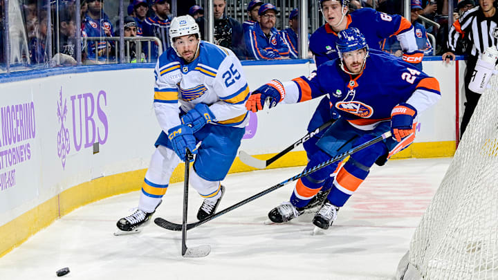 St. Louis Blues v New York Islanders